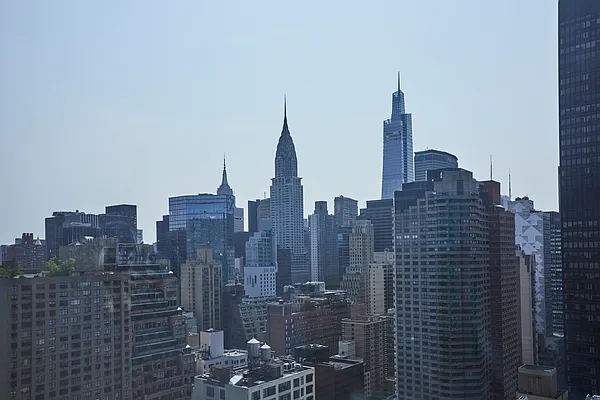 Rented by Douglas Elliman | media 18