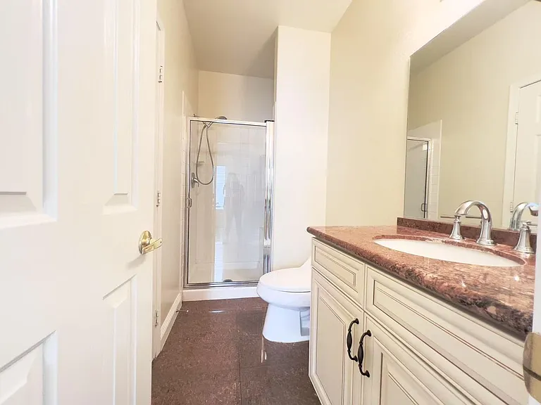 2019 Silverton Dr — Photo 16