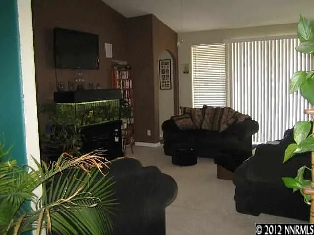 610 Buckskin Dr photo 1