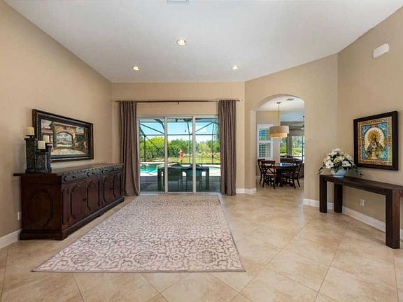 5th image of 7686 SE Belle Maison Dr