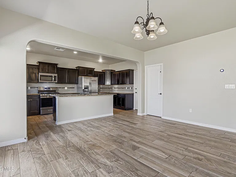 14844 Sunny Land Ave — Photo 10