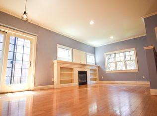914 SE 33rd Ave APT A, Portland, OR 97214