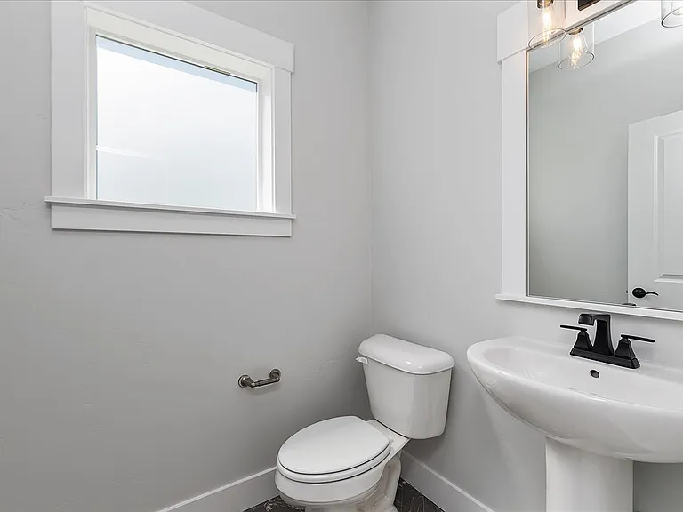 Bradbury Luxury Townhomes — Photo 44