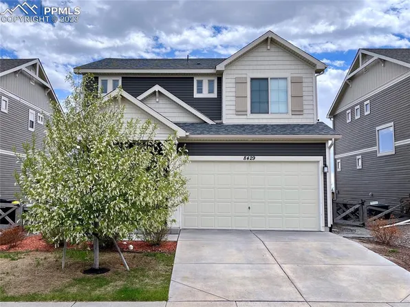 8429 Longleaf Ln, Colorado Springs, CO 80927