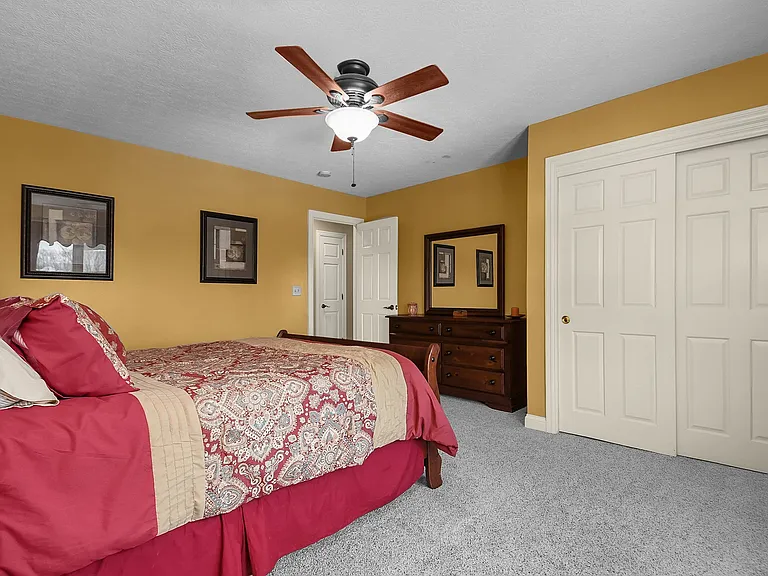 5464 Sandy Dr — Photo 49