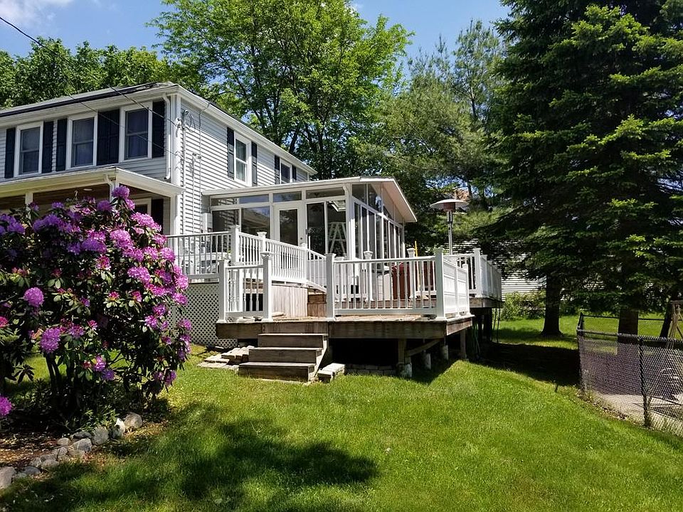 9 Lakeshore Dr, Medway, MA 02053 Zillow