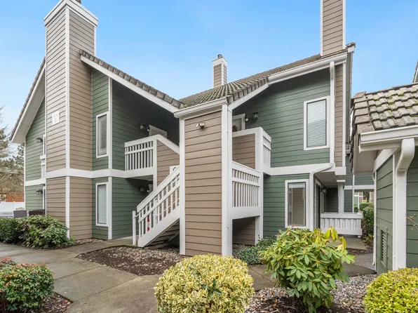 8101 NE Parkway Dr #1, Vancouver, WA 98662
