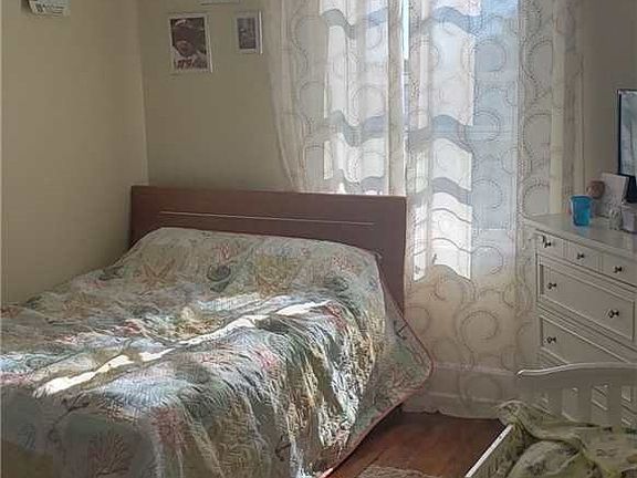 4th image of 12012 85th Ave APT 5C