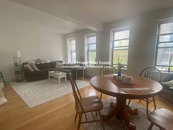 2nd image of 776 Columbus Ave #8