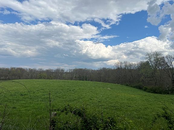 4th image of Dykes Rd