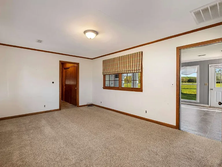 7172 Lascassas Pike — Photo 17