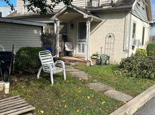 206 E Main St, Atglen, PA 19310