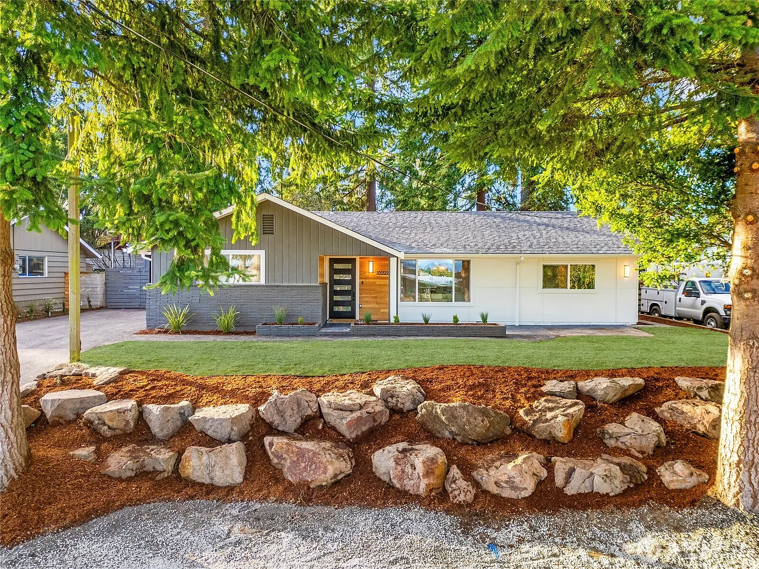 16009 7th Avenue SW photo 1