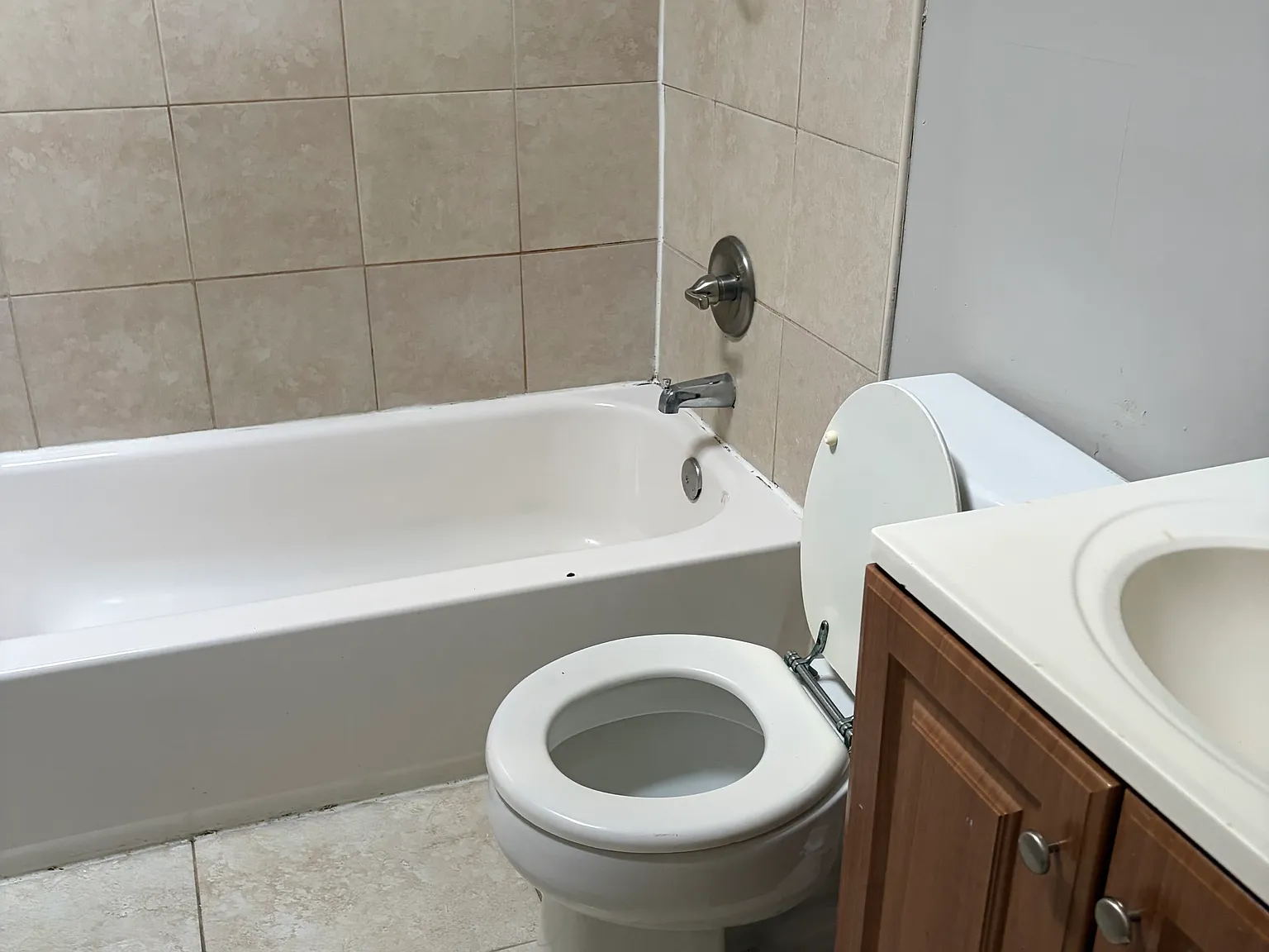 210X E Federal St, Baltimore, MD 21213 — Photo 2