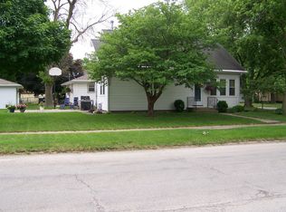 503 N Center St, Forrest, IL 61741
