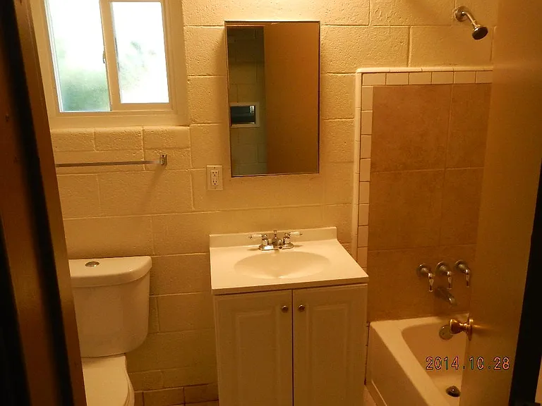 13928 Grangeville Blvd #2 — Photo 5