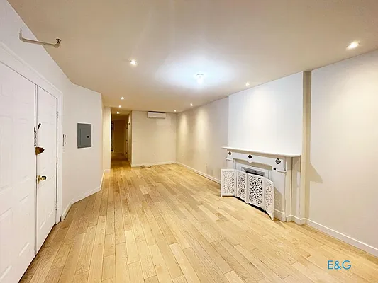 Rented by E and G Realty Group | media 32