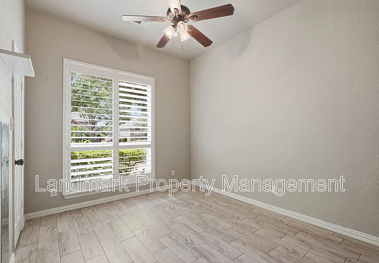 900 Muirfield Dr — Photo 15