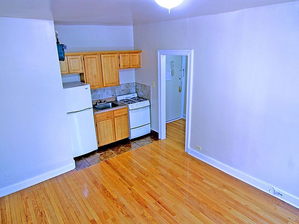 1st image of 2304 Grand Ave APT 1C