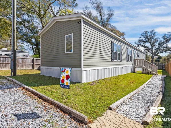 12960 7th St, Lillian, AL 36549