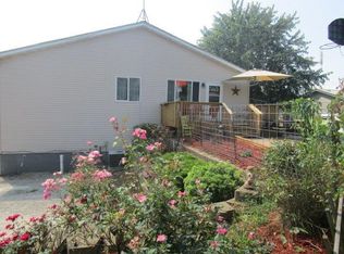 305 S 12th St, Fairfield, IA 52556