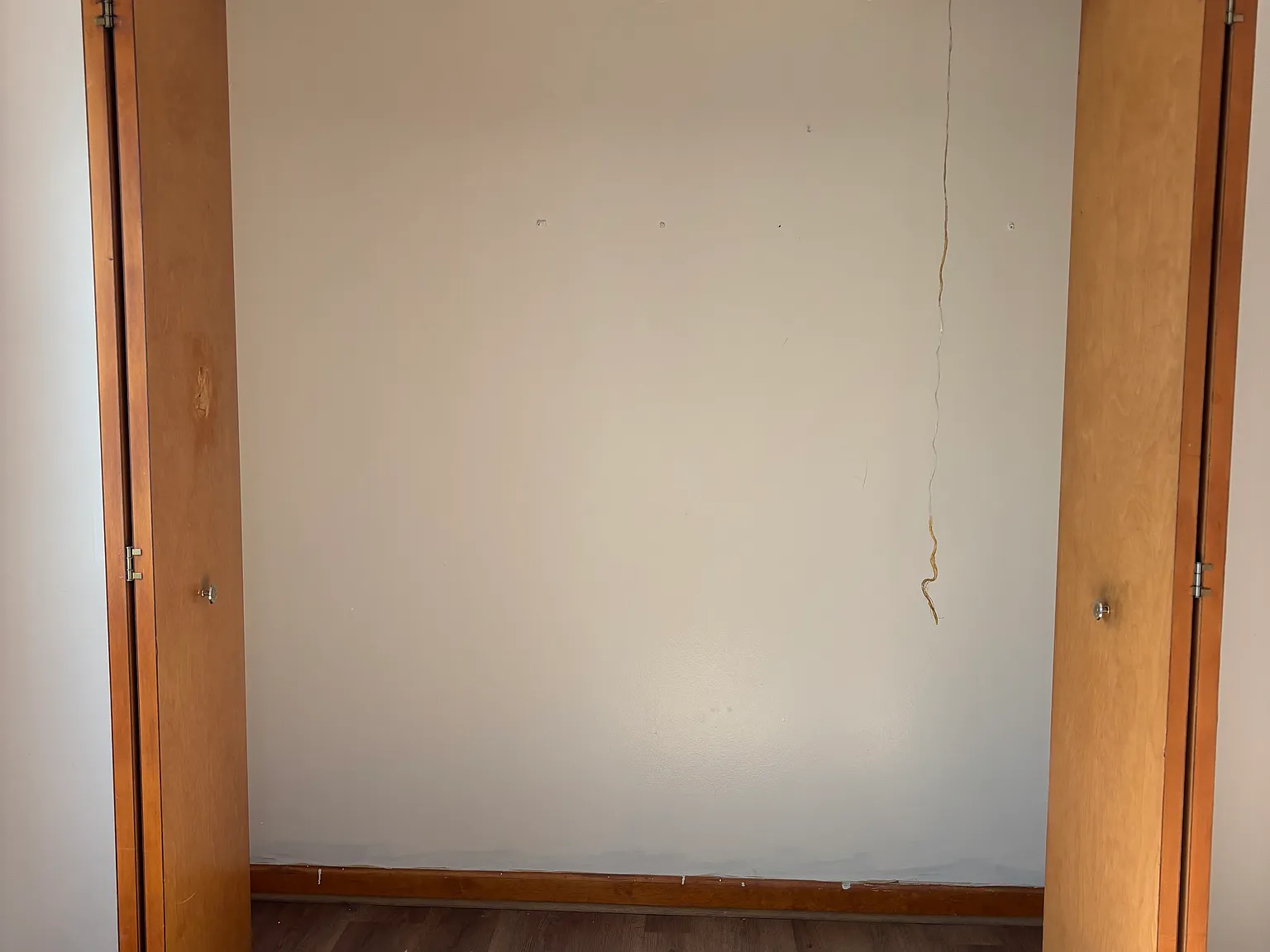 3 bed, 1.5 bath, 1447 sqft, $950 — Photo 3