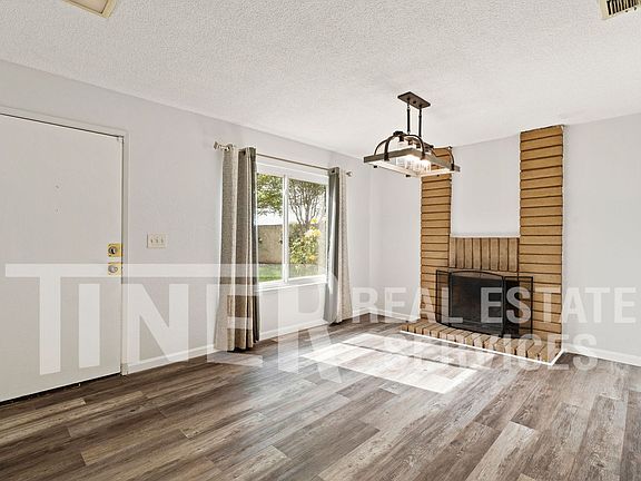 2nd image of 7861 Valley Quail Ct