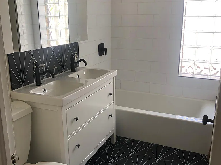1429 Milwaukee St — Photo 22