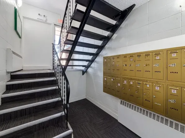 Palm Road Apartments