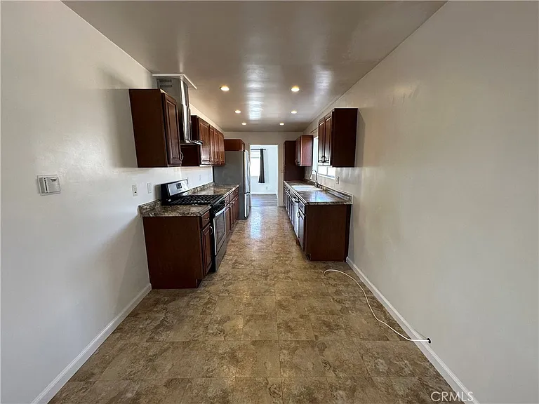 4587 W 142nd St — Photo 13