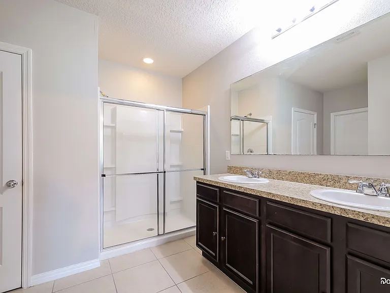 2330 Sequoia Way — Photo 8