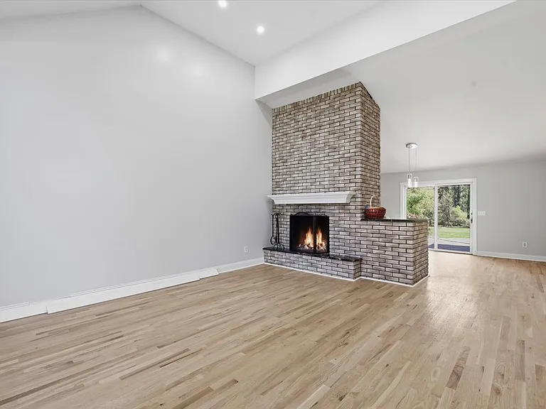 3616 Magnolia Dr — Photo 37