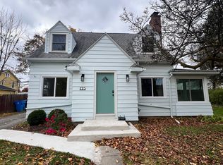 135 Westview Ter, Rochester, NY 14620