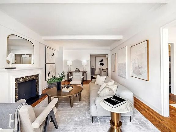 2nd image of 1150 Park Ave #7A