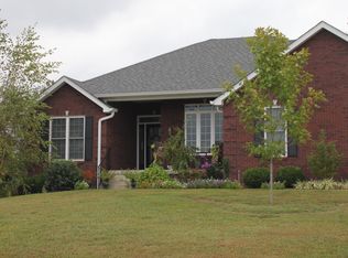 41 Unbridled Ct, Elizabethtown, KY 42701