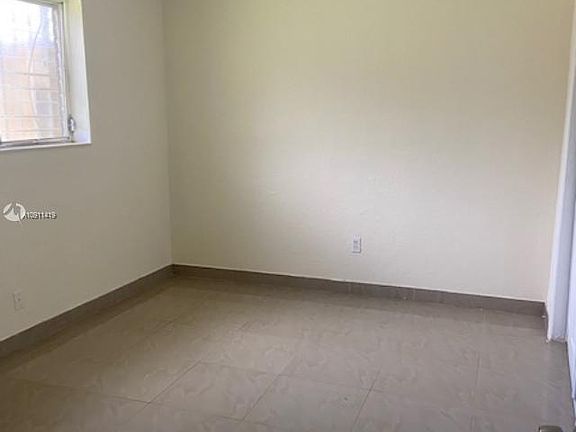 4th image of 3120 NW 19th Ave #3