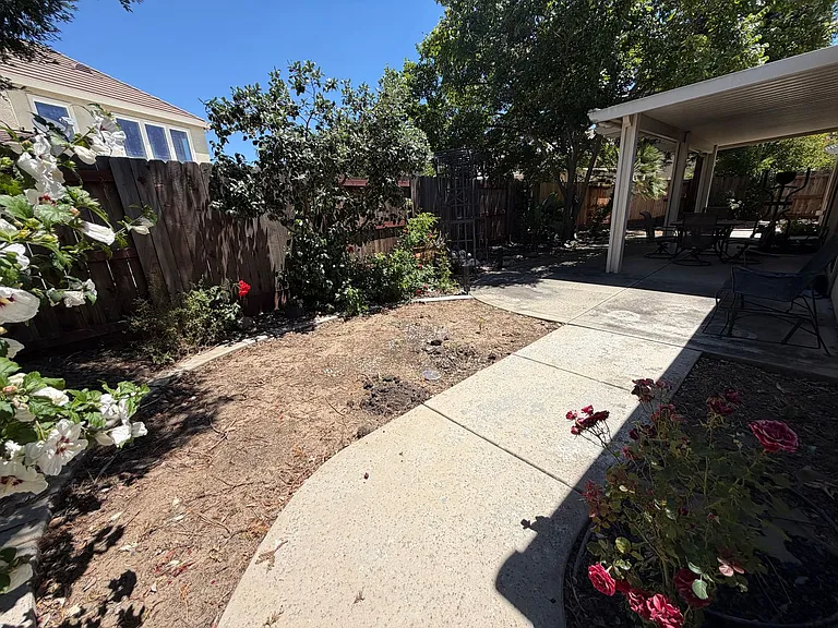 5501 Claudied Way — Photo 34
