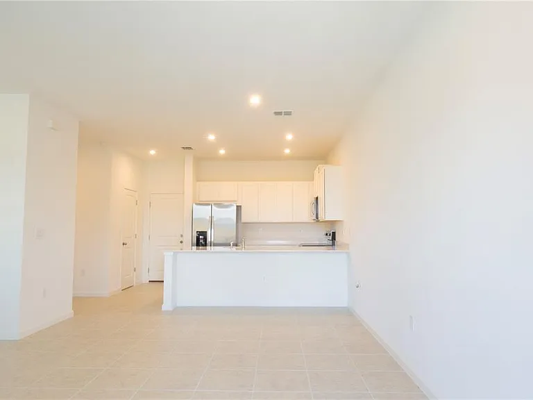 104 Royal Ranch Rd — Photo 25