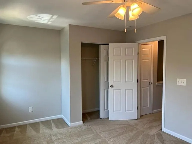 3022 Berkeley Springs Pl — Photo 24