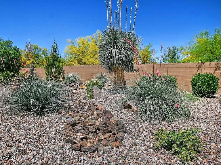 4394 N Hummingbird Dr — Photo 30