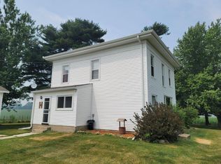 16991 W Stewart Rd, Polo, IL 61064