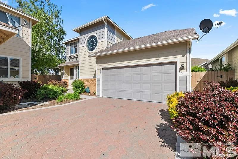 3660 Herons Landing Dr photo 1