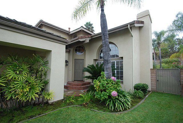 2nd image of 2263 Calle Liseta