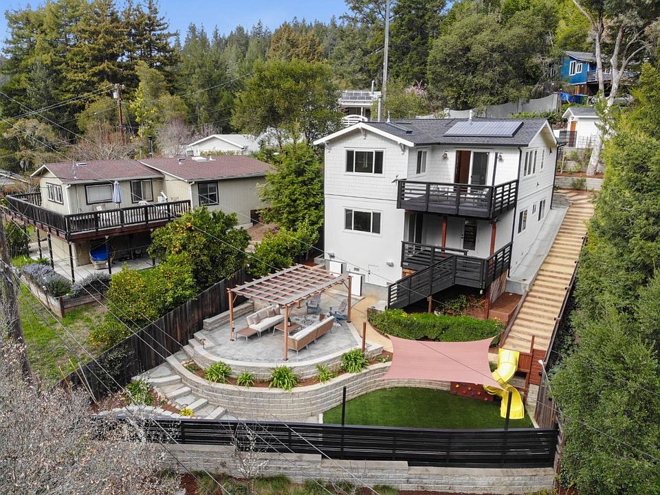 1st image of 580 Redwood Dr