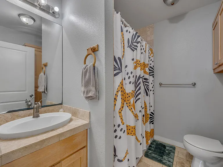 5408 Avenue F — Photo 17