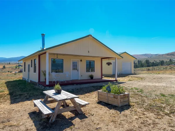 1066 Prairie Ln, Stevensville, MT 59870