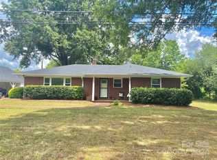 9477 Flowes Store Rd, Midland, NC 28107