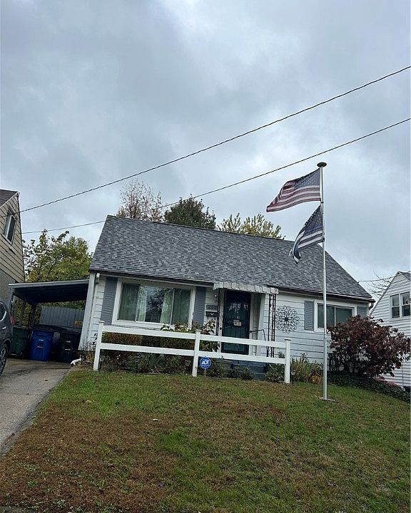 1st image of 255 N Cherrywood Ave