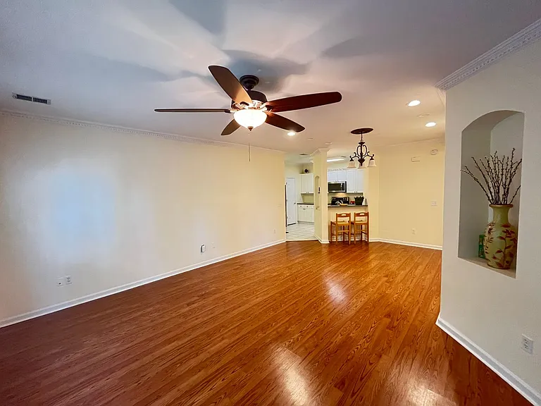 4437 Lady Banks Ln #C1 — Photo 8