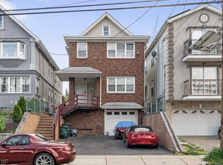 714 Myrtle St, Elizabeth, NJ 07202